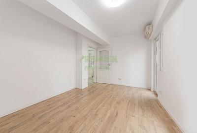 Apartament cu 4 camere decomandat în Străulești