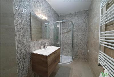 Apartament 3 camere lux cu vedere la lac Cazino Mamaia - 5