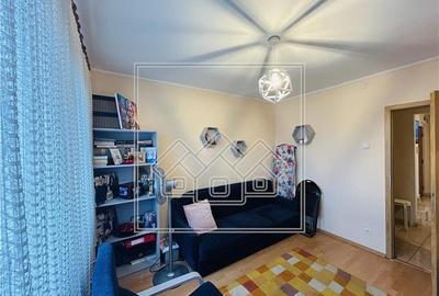 Apartament de vanzare in Sibiu - 3 camere, pivnita, mobilat modern - 13