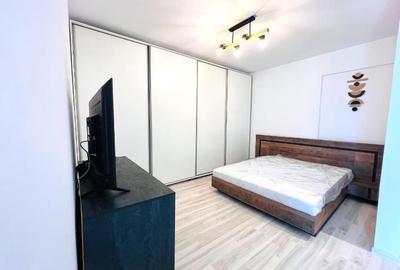 Apartament cu 2 camere nedecomandat, mobilat în Theodor Pallady