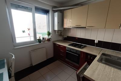 Bloc Nou/Girocului - Apartament decomandat cu 2 camere - 9