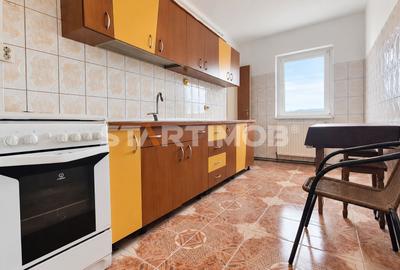 Apartament cu 2 camere decomandat, mobilat în Central