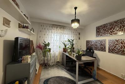 Apartament 4 Camere Mobilat Utilat Centrala Termica Metrou - 15