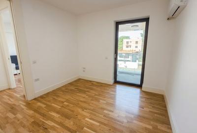 Spatiu birouri 3 camere, 2 bai, 100mp, 8 locuri parcare, centrala proprie, imobi - 16