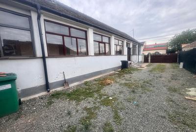 Casa de inchiriat 15 locuri cazare angajati, muncitori Micalaca Arad - 15