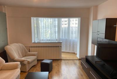Apartament cu 2 camere decomandat, mobilat în Unirii