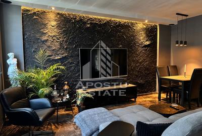 Apartament cu 3 camere semidecomandat, mobilat în Torontalului