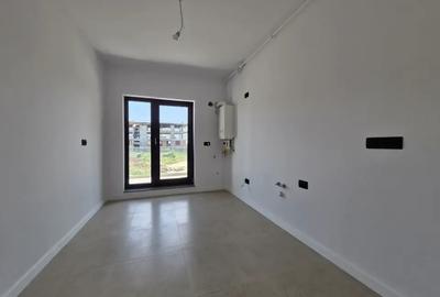 Apartament cu 3 camere decomandat în Theodor Pallady