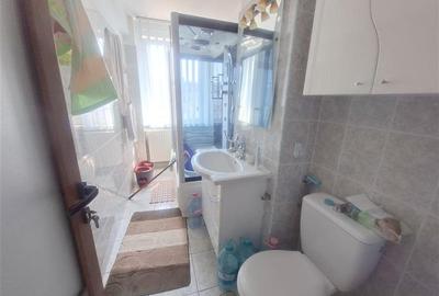 Apartament 2 camere decomandat, zona Cornisa - 6