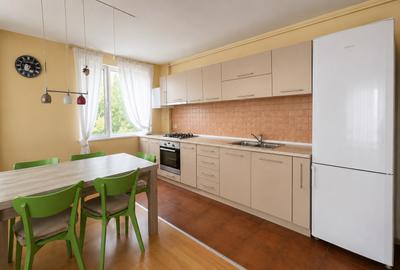 Apartament 3 camere - 2 bai - 80 mp - pivnita - loc parcare - Calea Dumbravii - 5