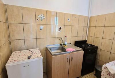 Titan, Lucretiu Patrascanu, 4 min. metrou Costin Georgian, centrala de bloc - 7