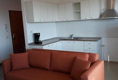 Apartament cu 2 camere decomandat, mobilat în Tineretului