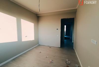 Duplex de vanzare cu 5 camere si teren de 270 mp - Mosnita Noua - 11