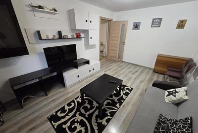 Apartament cu 3 camere decomandat, mobilat în Avantgarden