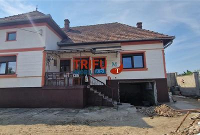 Casă individuală cu 4 camere în Ampoi 1