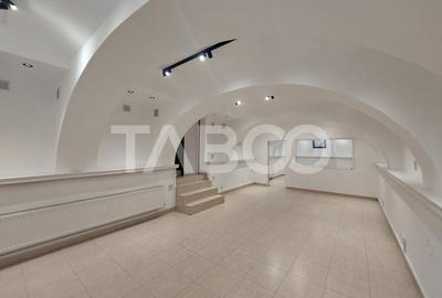 Spațiu comercial, de 94.00 mp, în Central