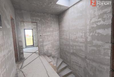 Triplex ultramodern cu 5 camere si 2 bai, in localitatea Timisoara - 14