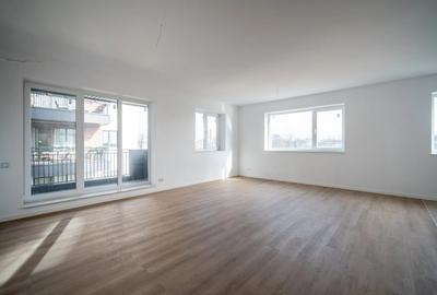 Apartament cu 3 camere decomandat în Aviației