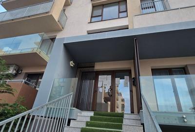 Apartament cu 3 camere decomandat în Sud-Vest