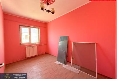EXCLUSIVITATE | 3 Camere Micro 17 (Oltului/Școala 5), Bloc 1984 - 10