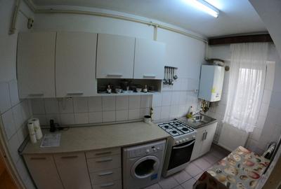 Apartament cu 3 camere la etajul 3/4 decomandat izolat termic - 11