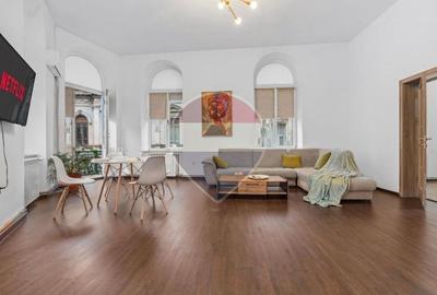 Apartament cu 2 camere decomandat în P-ța Unirii