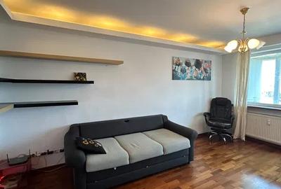 Apartament cu 3 camere decomandat, mobilat în Tineretului