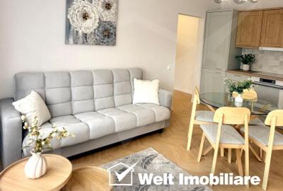 Apartament cu 3 camere semidecomandat, mobilat în Florești