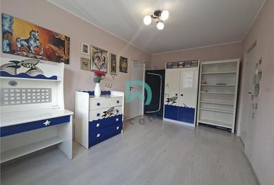 Apartament 2 camere Florilor, comision 0, etaj intermediar, loc de parcare - 2