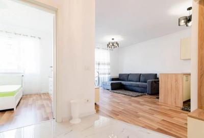 Apartament cu 2 camere decomandat în Aeroport