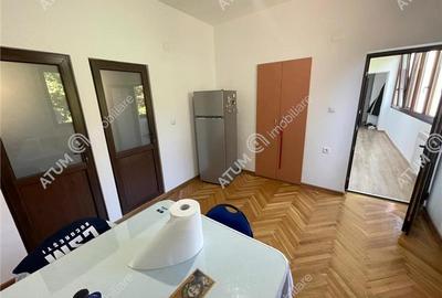 Apartament 2 camere balcon garaj curte libera zona ultracentrala Sibiu - 10