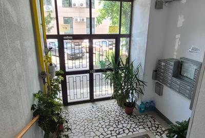 3 camere renovat | 80 mp |  Centrală proprie | Parcare - 18