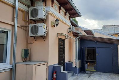 Casă cu 4 camere în Banu Manta