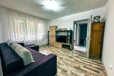 Apartament 2 camere renovat, mobilat și utilat – B-dul Alexandru Vlahuță, Brașov - 1