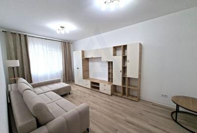 Apartament cu 3 camere decomandat, mobilat în Șelimbăr