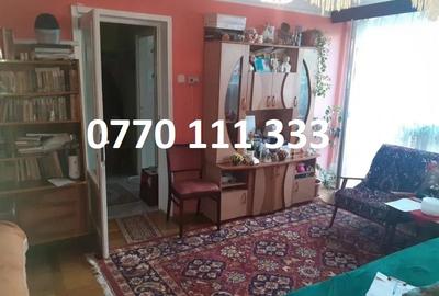 Apartament cu 2 camere semidecomandat în Hristo Botev