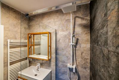 Vila moderna Mioveni | teren 1231 mp | terase, foisor si garaj - 20