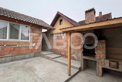 Casa de vanzare individuala  95mpu cu 540mp teren Sura Mare - 19
