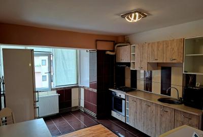 2 camere Gavana 3 , Decomandat / centrala , Amplasament DEOSEBIT !!! - 1