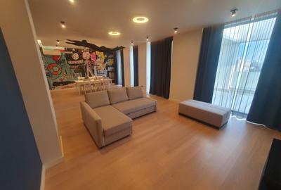 Apartament cu 4 camere decomandat, mobilat în Aviatorilor