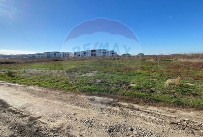 Teren Construcții intravilan de 465 mp, în Tunari