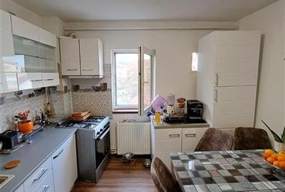 Apartament 3 camere, centrala termica, decomandat, 65 mp, 2 bai, Complex Student - 2