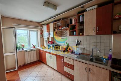 Apartament 3 camere decomandat 78 mp+ boxa 12 mp- Popesti Leordeni - 1