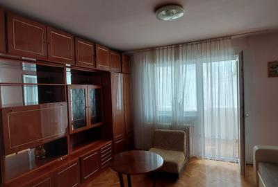 De inchiriat ap 2 camere in Dambul Pietros- incepand cu  1MAI - 1