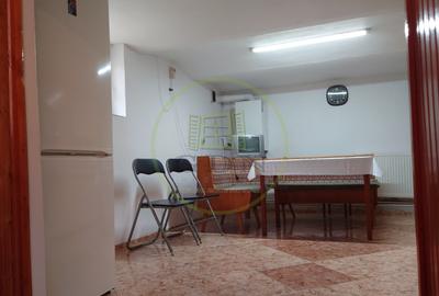 Casă Individuală de Închiriat – Lazaret / Lupeni – Garaj + Curte - 8