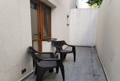 Apartament Studio cu curte proprie - Central - 9