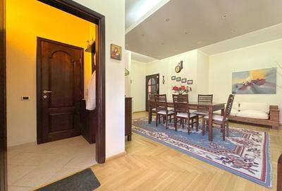 Adresă de prestigiu: 3 camere Piața Victoriei - 4