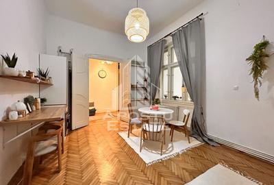 Apartament, spatios etaj 1, vedere in Piata Victoriei - 7