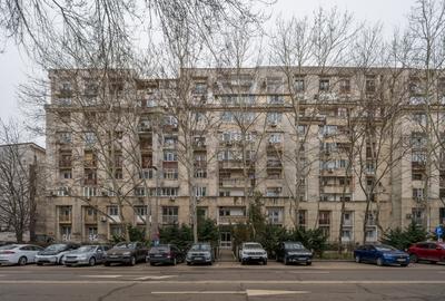 Locație Premium: 3 Camere pe Bulevardul Burebista – Renovat & Gata de Mutare - 23