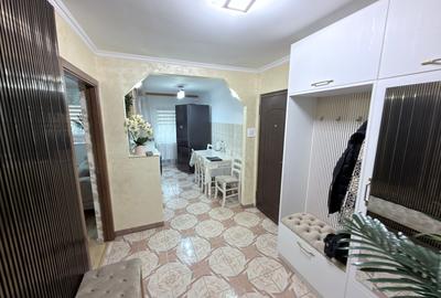 Apartament 3 camere la strada complet renovat - 4